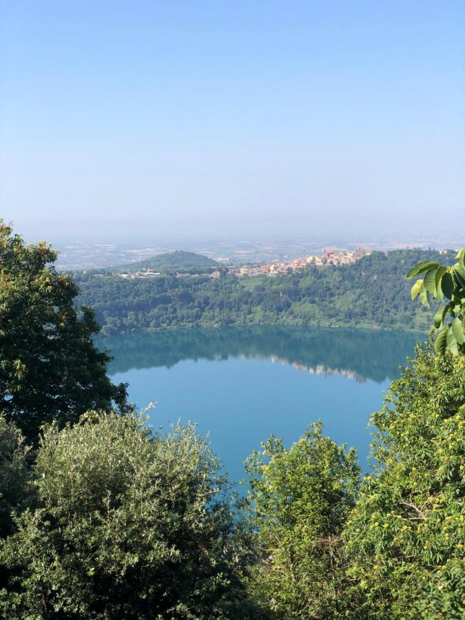 Isola Sul Lago Nemi Eksteriør bilde